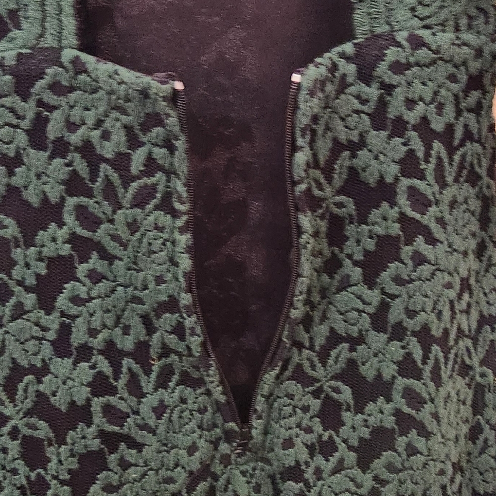 B. Darlin Open Back Lace Body Con Dress - Picture 5 of 7